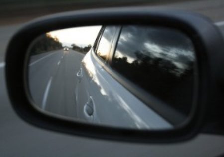 door wing mirror on car